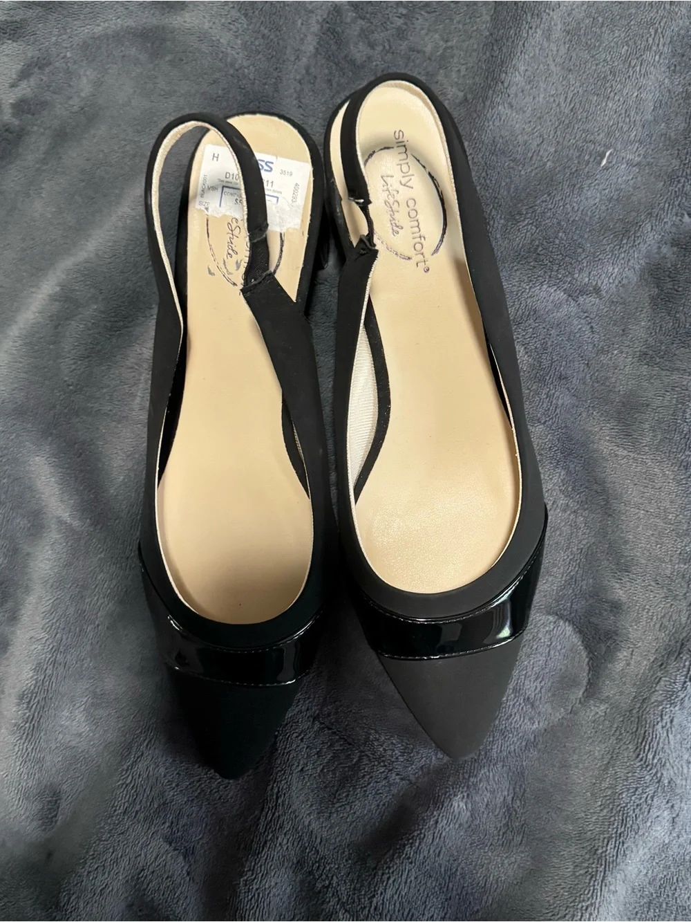 Life Stride Black Slingback Block Heel Pumps - Picture 5 of 7